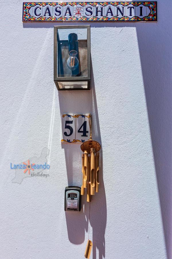 Vivienda Vacacional Casa Shanti Puerto Calero Bagian luar foto